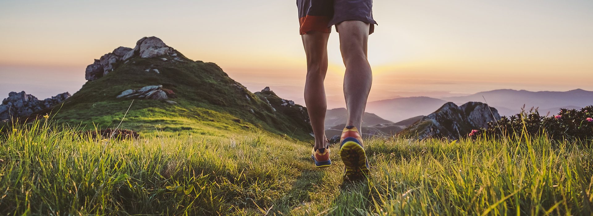 Header Person running outside
